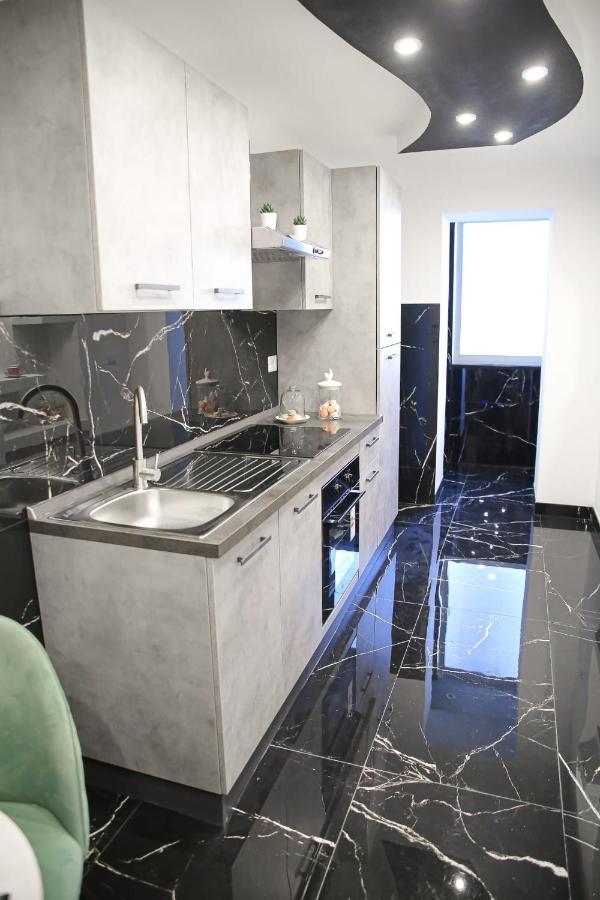 The Marble House Apartment บารี ภายนอก รูปภาพ